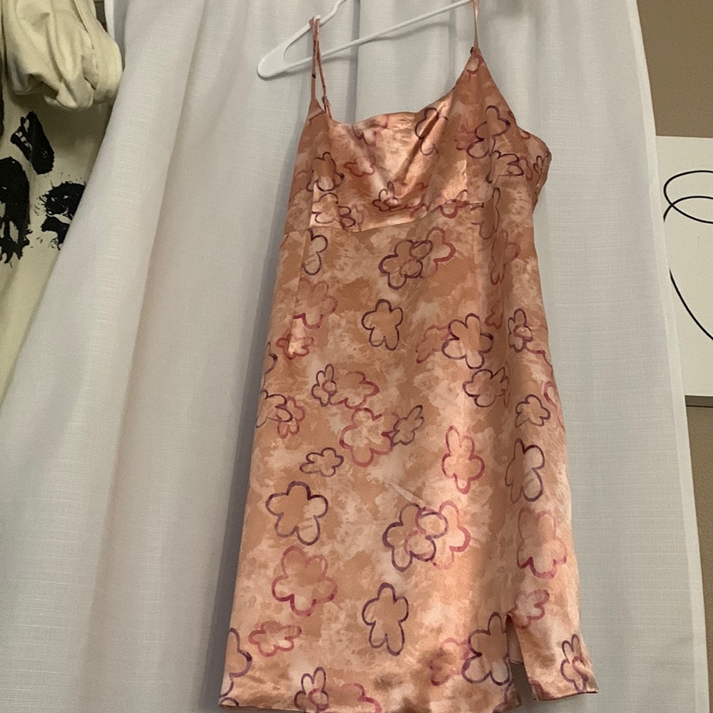 Floral print pink dress